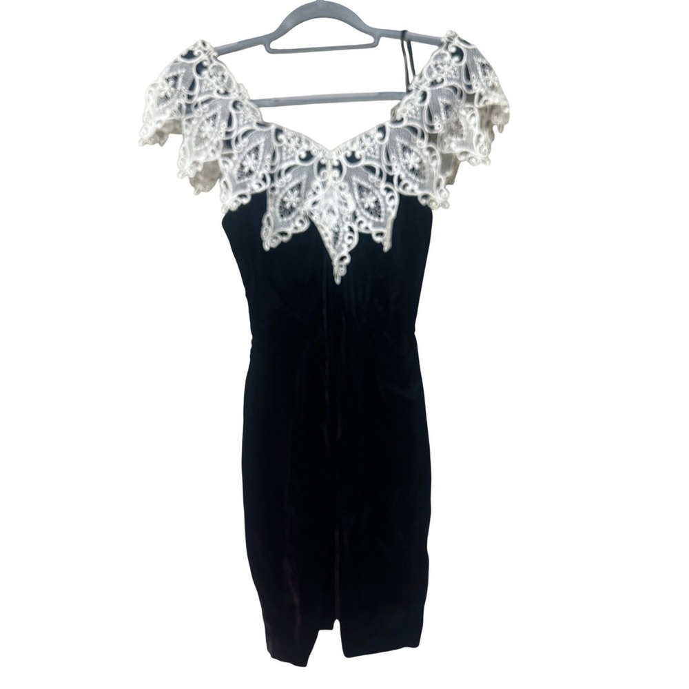 Vintage Jessica McClintock Gunne Sax Black Velvet Lace Portrait Collar Dress 5/6